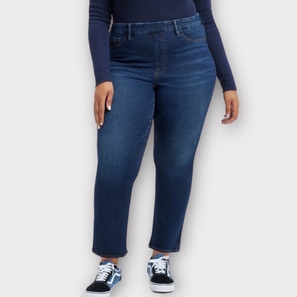 Good American Power Stretch Straight Leg Jeans